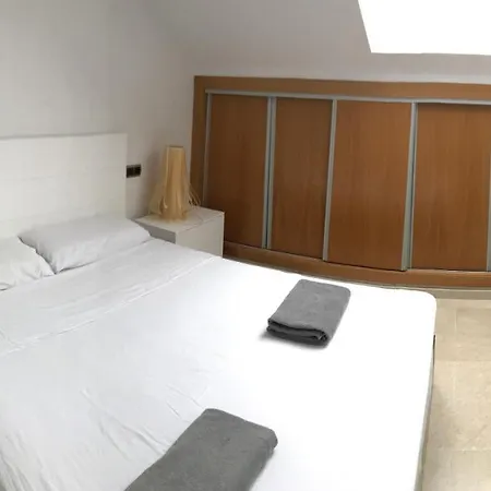 Malvarrose Apartment