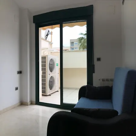 Malvarrose Apartment